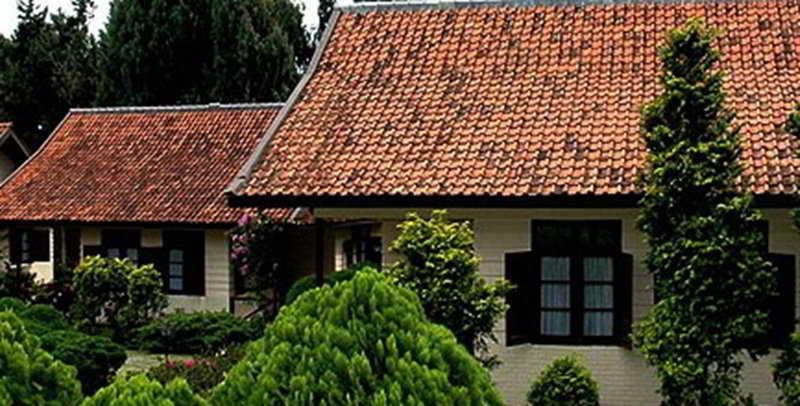 Hotel & Banquet Panorama Lembang Esterno foto