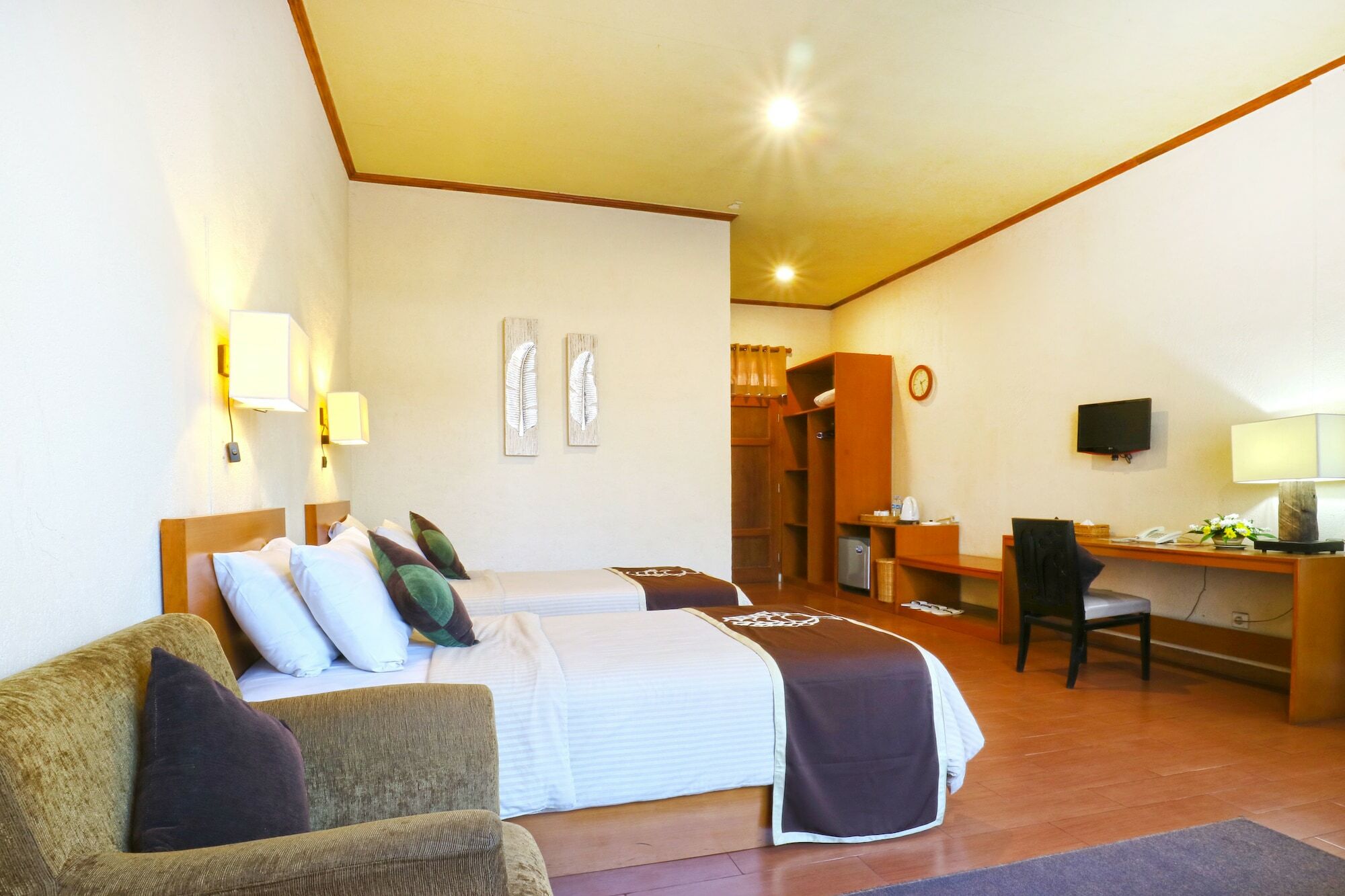 Hotel & Banquet Panorama Lembang Esterno foto
